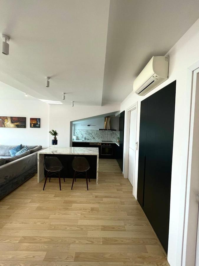 Long Hill Apartament Tirana